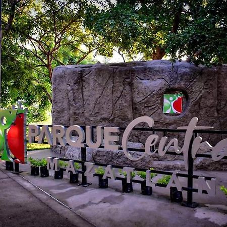 Estadio Beis Central Park Acuario Mazatlán Eksteriør billede