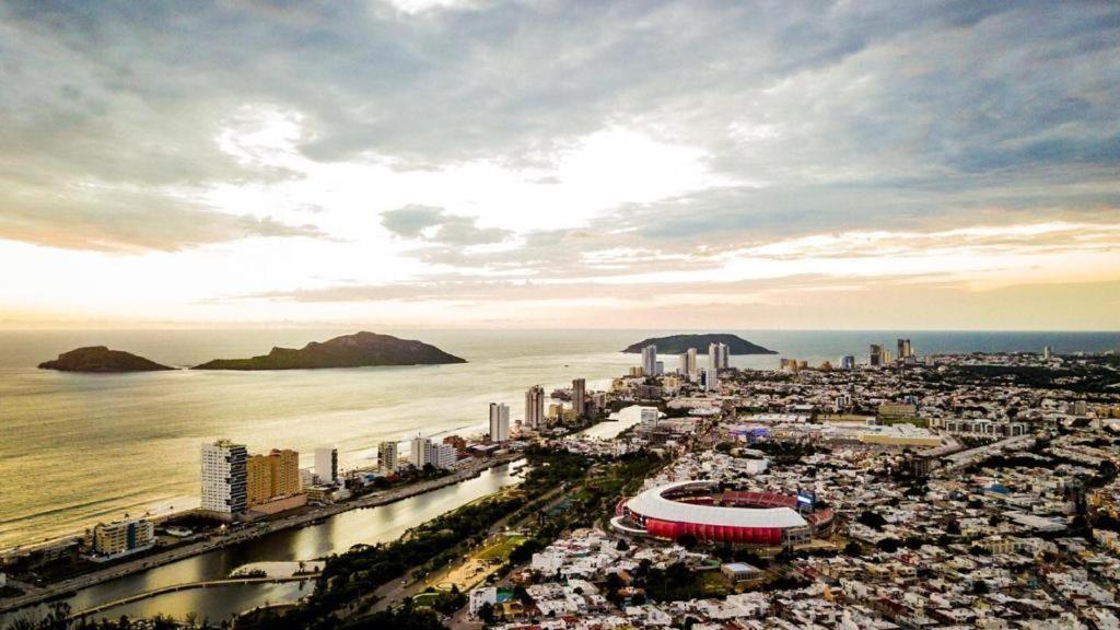 Estadio Beis Central Park Acuario Mazatlán Eksteriør billede